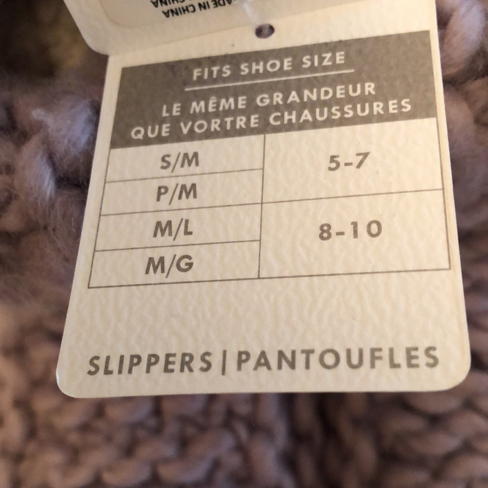 LEMON Slippers, Hand Knit, 2 Pairs - Picture 9 of 10